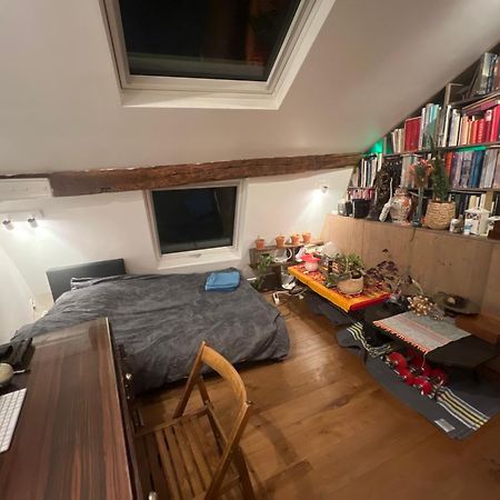Sous Les Toits De Paris Shared Place المظهر الخارجي الصورة